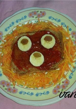 A picture of Teddy bear toast.