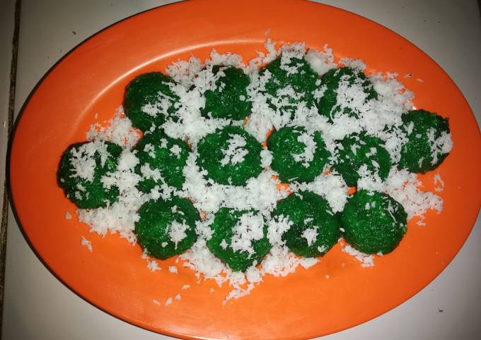 Kue singgar alias singkong agar"