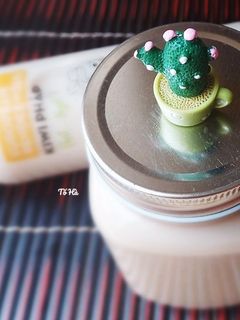 Hình của món SỮA hạt sen-hạt óc chó.