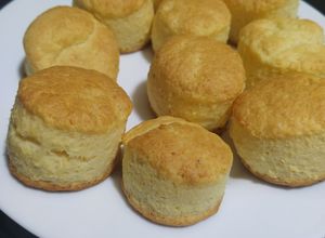 Una foto de Scones de queso parmesano