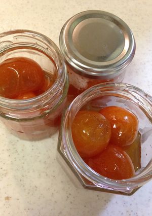 A picture of Sweet boiled kumquat.