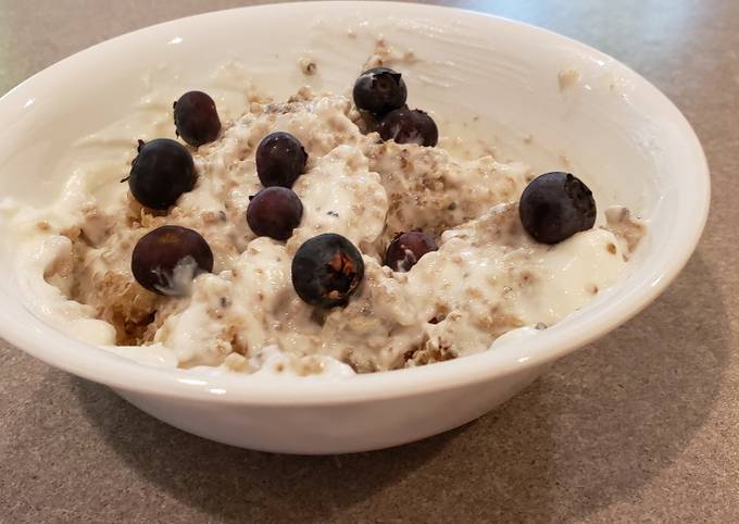 Step-by-Step Guide to Prepare Perfect Quinoa Yogurt &amp; Blueberry bowl