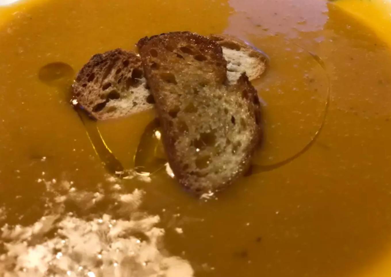 Sopa de batata y coco