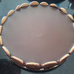 A picture of Hollandaise sweet pie.