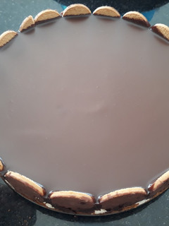 A picture of Hollandaise sweet pie.