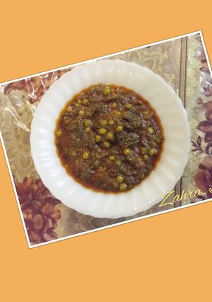 A picture of Palak Matar.