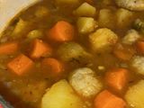 Albóndigas guisadas con verduras
