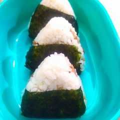 Tuna onigiri-レシピのメイン写真