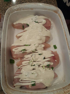 A picture of Ranch chicken with bacon.