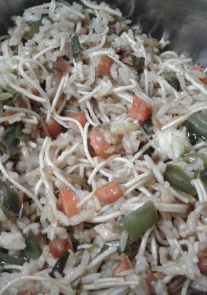 A picture of Noodle -rice.