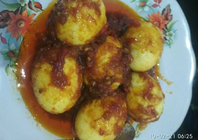 Telur balado