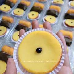 A picture of Kue Lumpur Kentang Lembuut.