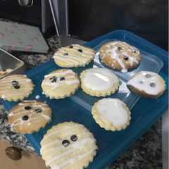 Una foto de Galletas de mantequilla con glaseado 👩🏽‍🍳