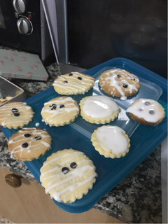 Una foto de Galletas de mantequilla con glaseado 👩🏽🍳