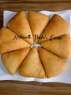A picture of Fried bread.