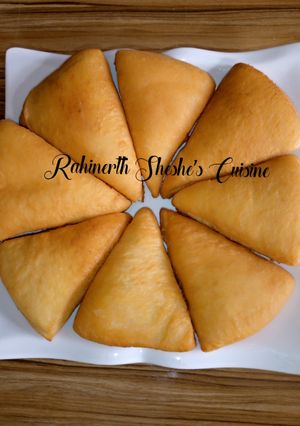 A picture of Fried bread.