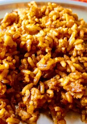 A picture of Tawa Pulao with Leftover Pav Bhaji.