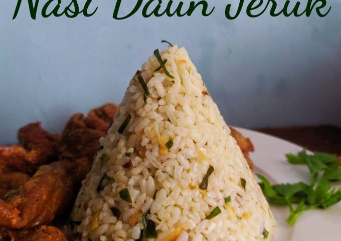 Nasi Daun Jeruk+Kulit Ayam Krispi Simple