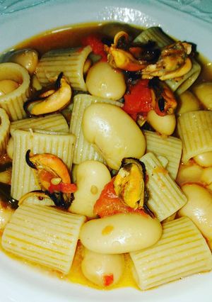 A picture of Pasta with Beans and Mussels.