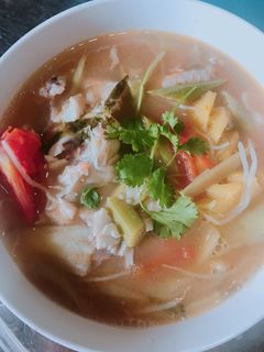 Hình của món Canh chua cá diêu hồng.