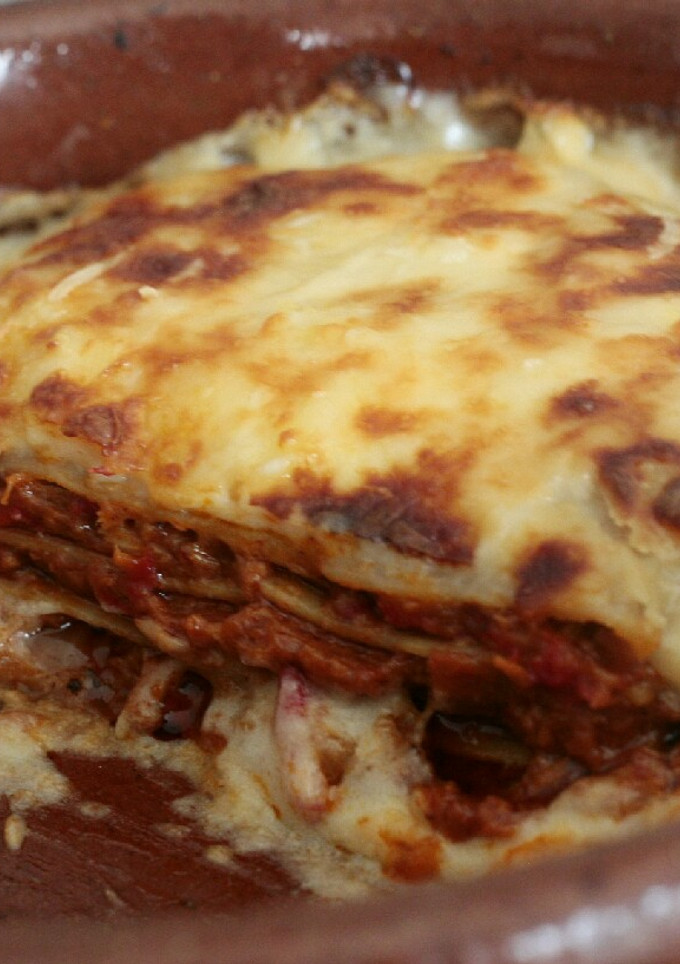 Una foto de Lasaña de atún, tomate y verduras asadas 😻🐟🍅