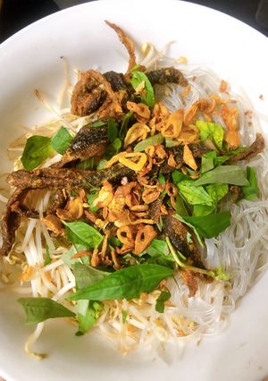 Hình của món Miến lươn nước / trộn.