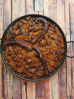 Una foto de Arroz con pulpo