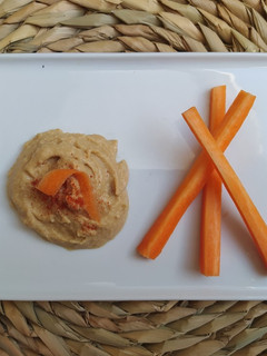 Una foto de Hummus