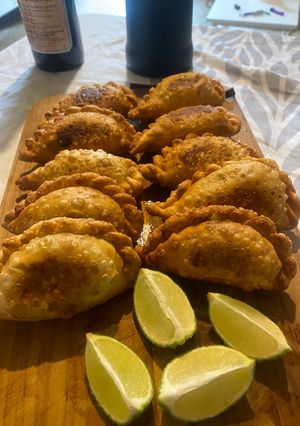 Una foto de Empanadas Salteñas a Mi Estilo