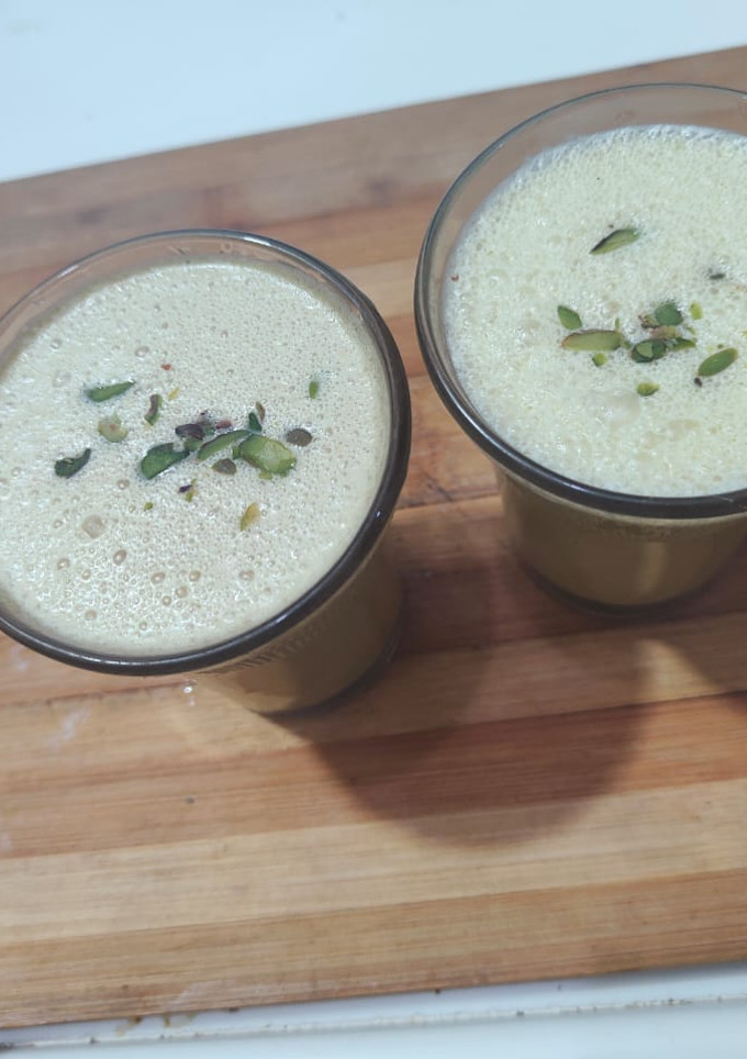 टेस्टी ठंडाई ❤️ रेसिपी मुख्य फोटो