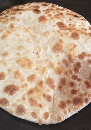 A picture of Chane ki daal ke parathy.