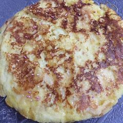 A picture of French toast cake.