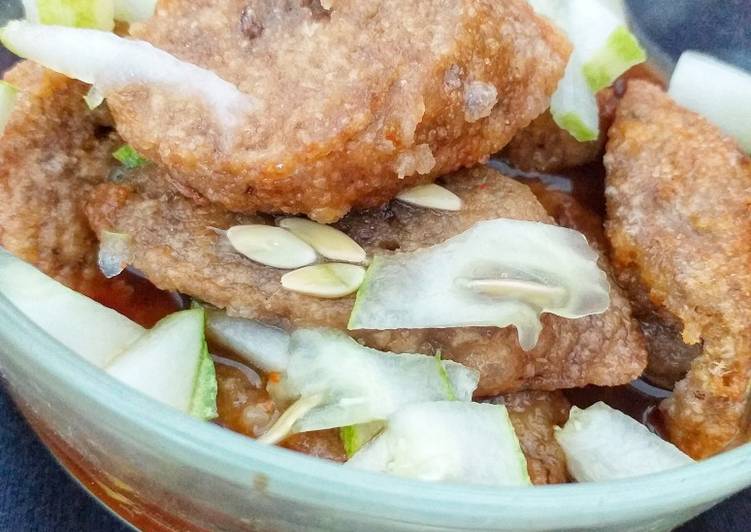 Langkah Mudah untuk mengolah Pempek Hitam (Ikan Dencis/tembang), Enak