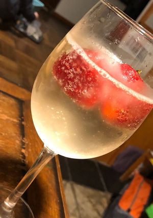 Una foto de Cóctel Champagne Kiss