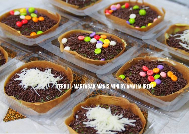  Resep  Terang bulan martabak  manis  mini red velvet  empuk 