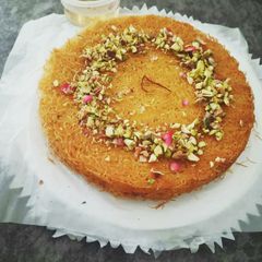 A picture of Kunafa/kunafa/knafeh/ knafeh.