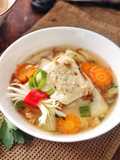 Sup Tahu dengan Bumbu Tumis Tanpa Minyak