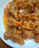 Thịt chiên tẩm bột sốt chua ngọt