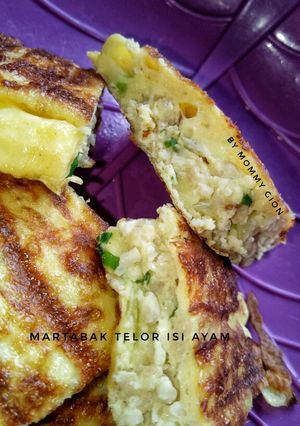 Foto resep Martabak telor isi ayam #Debm