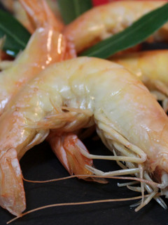 Una foto de Truco para cocer langostinos | Receta de Navidad
