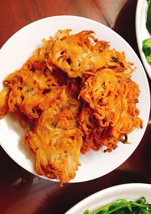 Hình của món Cá ngần chiên giòn.