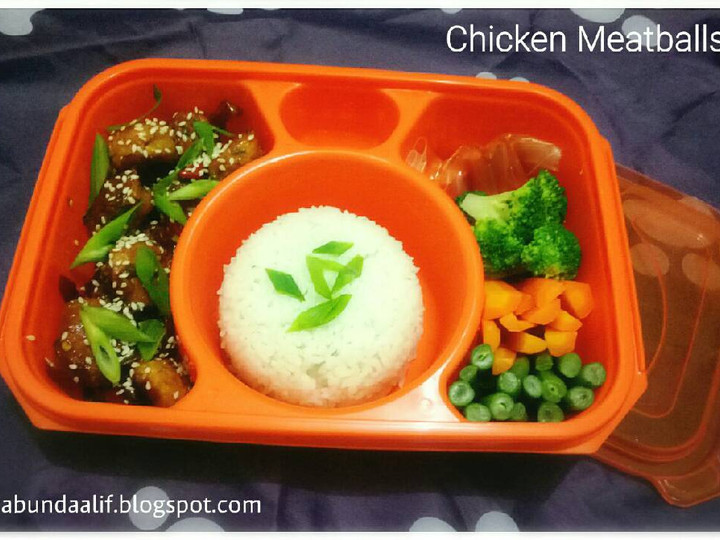 Resep Bekal Suami - Stir Fry Chicken Meatballs yang Enak Banget