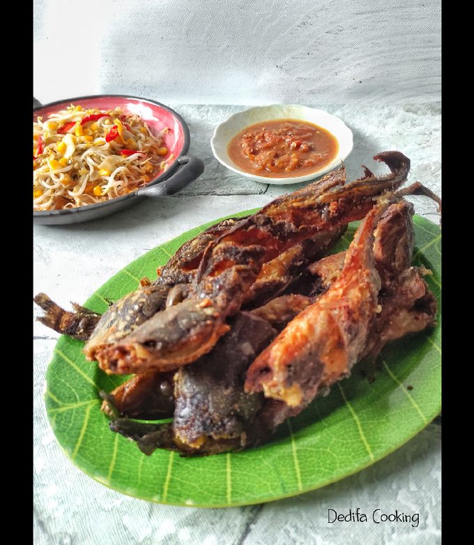 Resep 273. Ikan Lele Goreng Renyah oleh Dedifa.Cooking - Cookpad