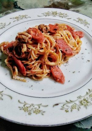 Foto resep Spaghetti Bolognese Cumi dengan Sosis