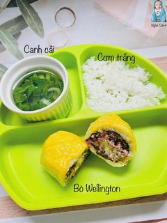 Hình của món Bò wellington.