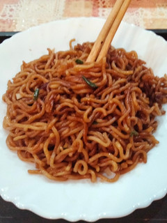 A picture of Soy sauce pan fried noodles.