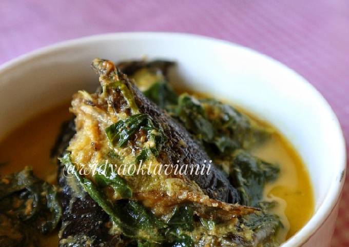 Resep Gulai Ikan Salai Daun Ubi Oleh Widyas Kitchen☘️ Cookpad