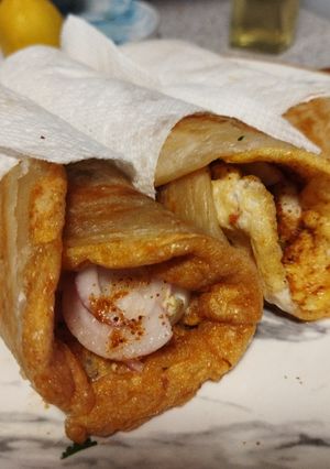 A picture of Masala egg roll.
