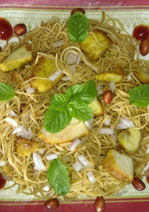 A picture of Chicken chowmin.
