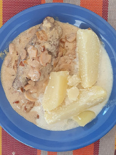 Una foto de Papas a la crema de ajo